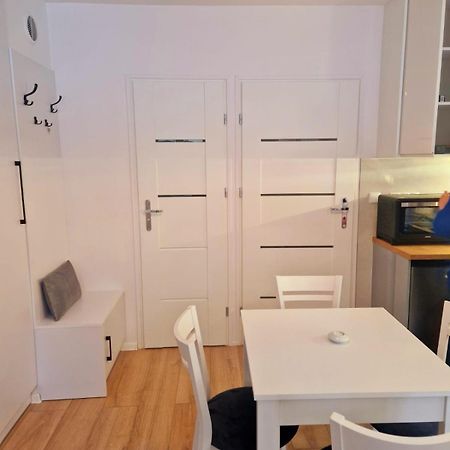 Apartament Przy Deptaku Jelenia Góra Buitenkant foto